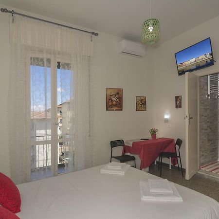 Aliante Turist House Panzió Pisa Kültér fotó