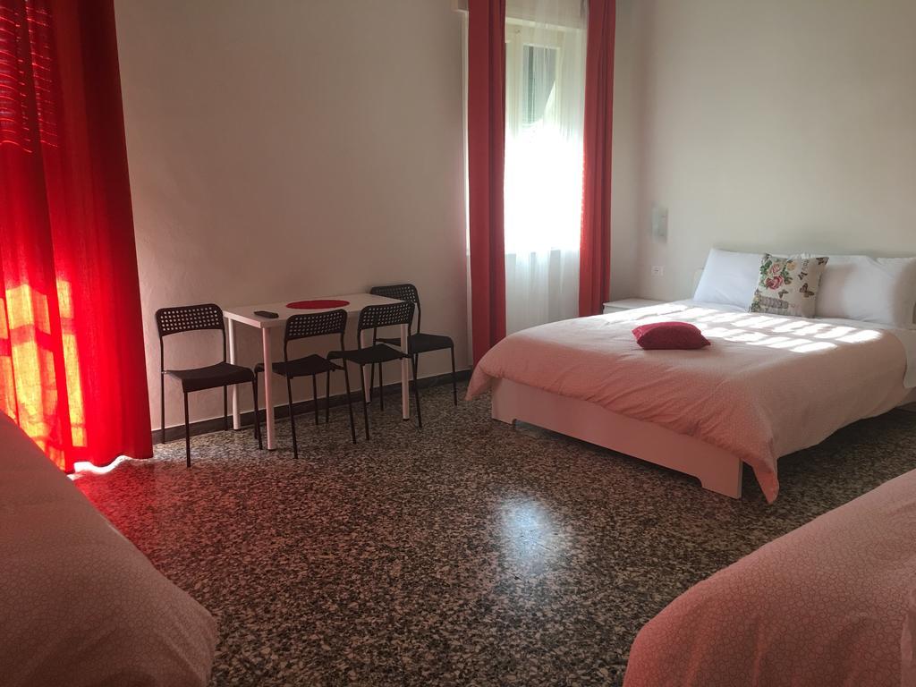 Aliante Turist House Panzió Pisa Kültér fotó