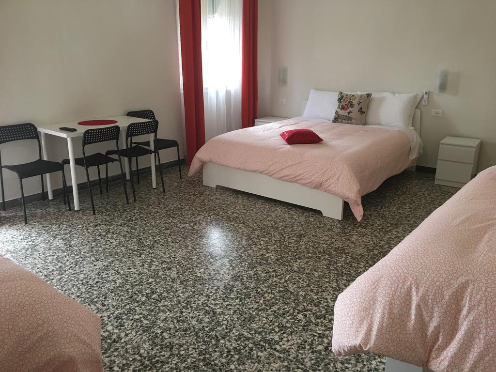 Aliante Turist House Panzió Pisa Kültér fotó