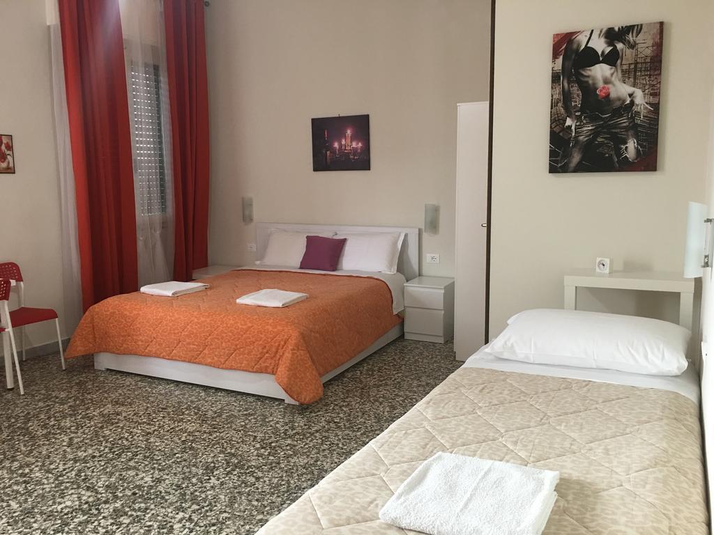 Aliante Turist House Panzió Pisa Kültér fotó