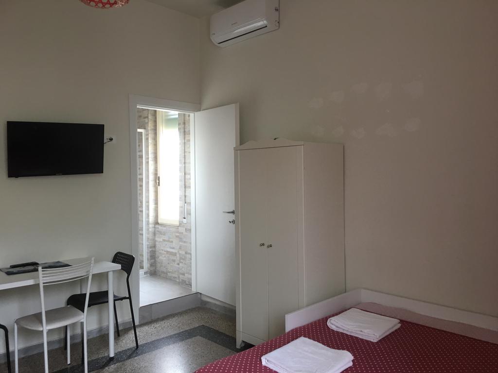 Aliante Turist House Panzió Pisa Kültér fotó