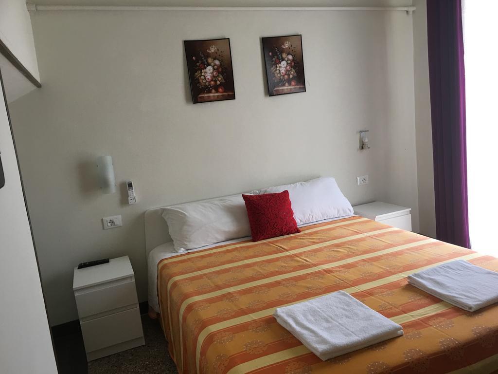 Aliante Turist House Panzió Pisa Kültér fotó