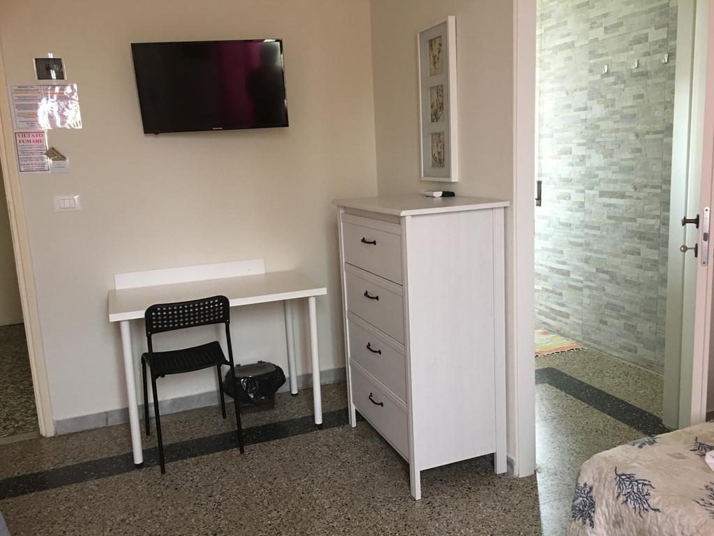 Aliante Turist House Panzió Pisa Kültér fotó