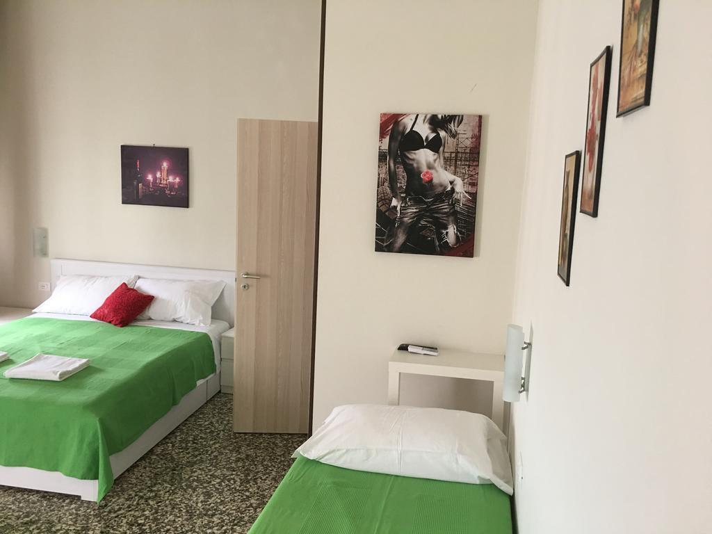 Aliante Turist House Panzió Pisa Kültér fotó
